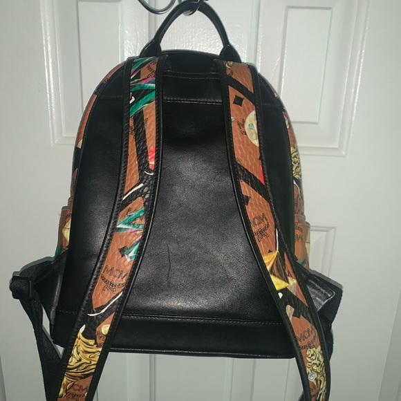 Authentic MCM mini backpack - Picture 6 of 8